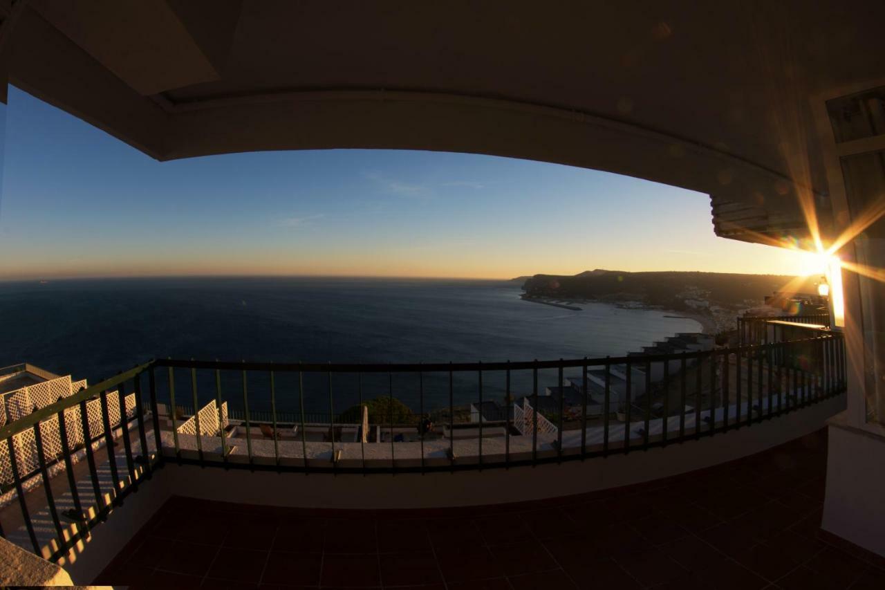 To See The Sea Apartment Sesimbra Bagian luar foto